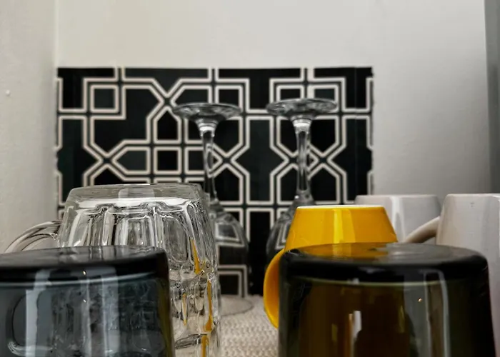 Daire Karisma Alcázar *